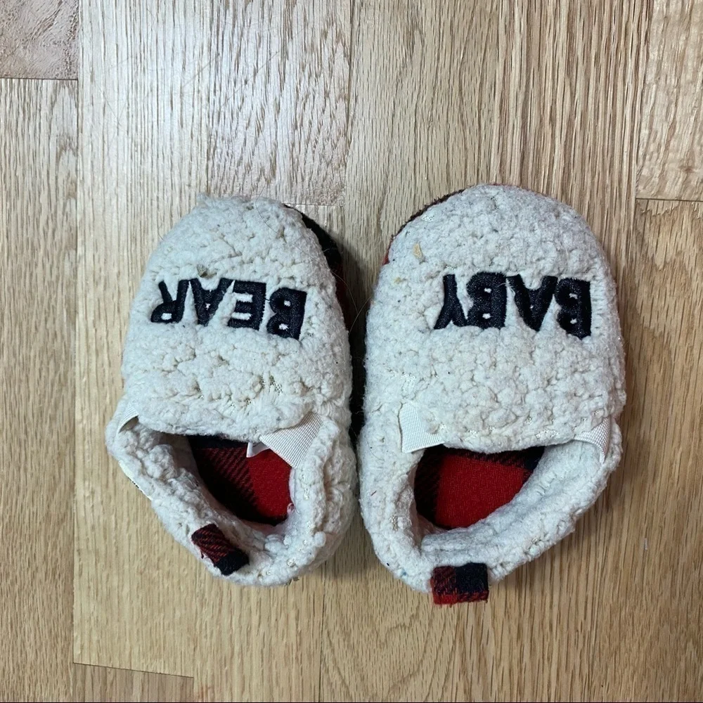 Baby Bear Teddy Slippers Sz 5 6 Tan Black Red Buffalo Plaid Christmas Matching
